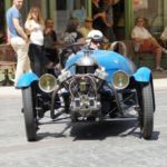 Les 2 plus anciennes des années 20 récompensées.
La montée de la Rochepot ne les a pas refroidi ....ni même fait chauffer !
Philippe LOSSON sur son Darmont